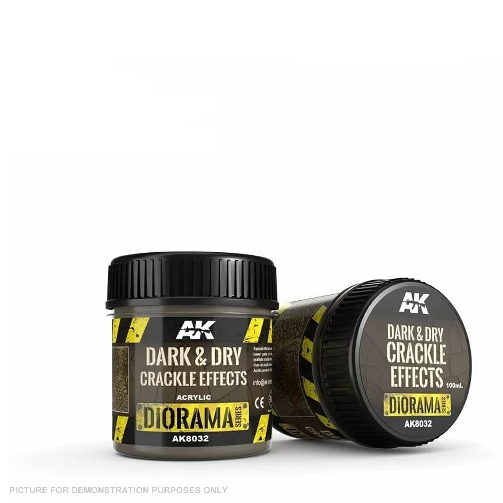AK Interactive - Dioramas - Dark & Dry Crackle Effects 100ml