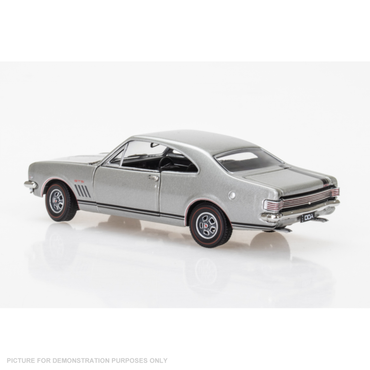 DDA 1:32 Silver HK GTS 327 Monaro