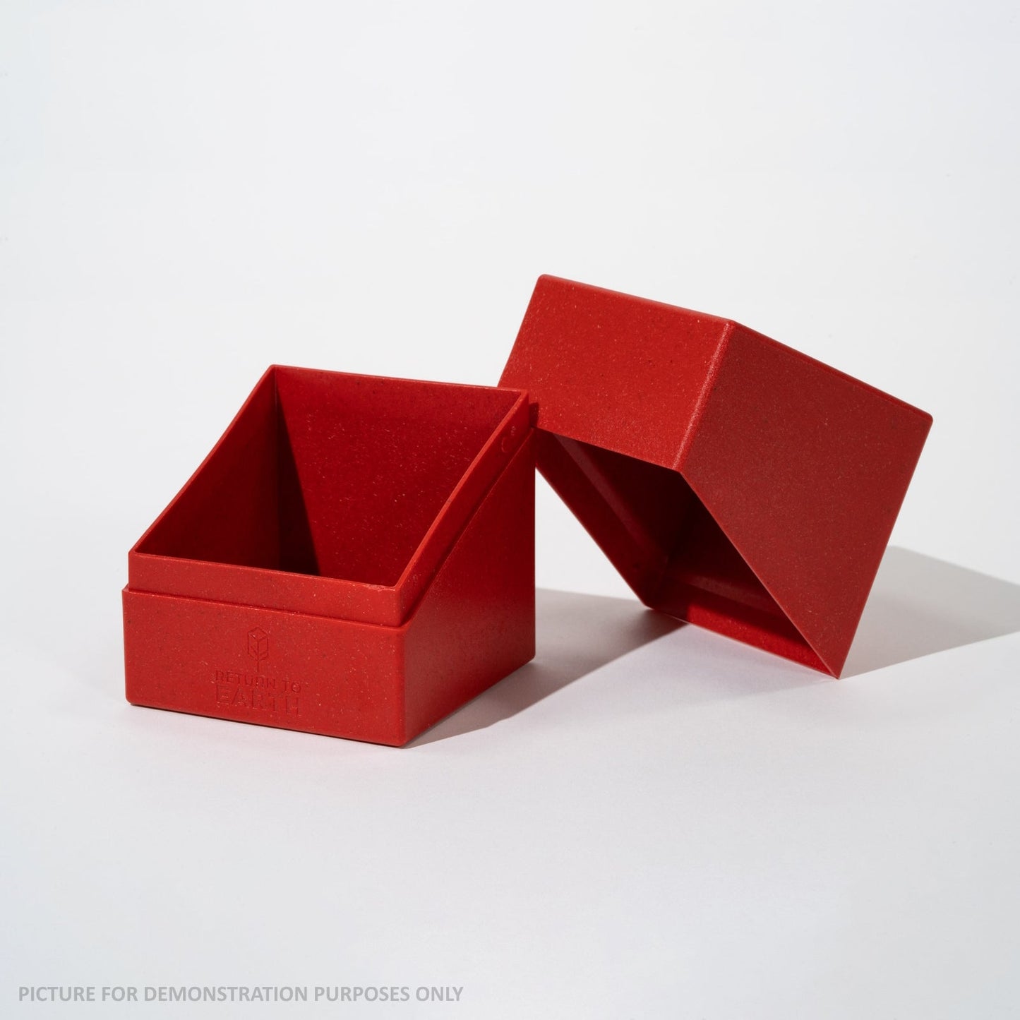 Ultimate Guard Return to Earth Boulder 100+ Deck Box - RED