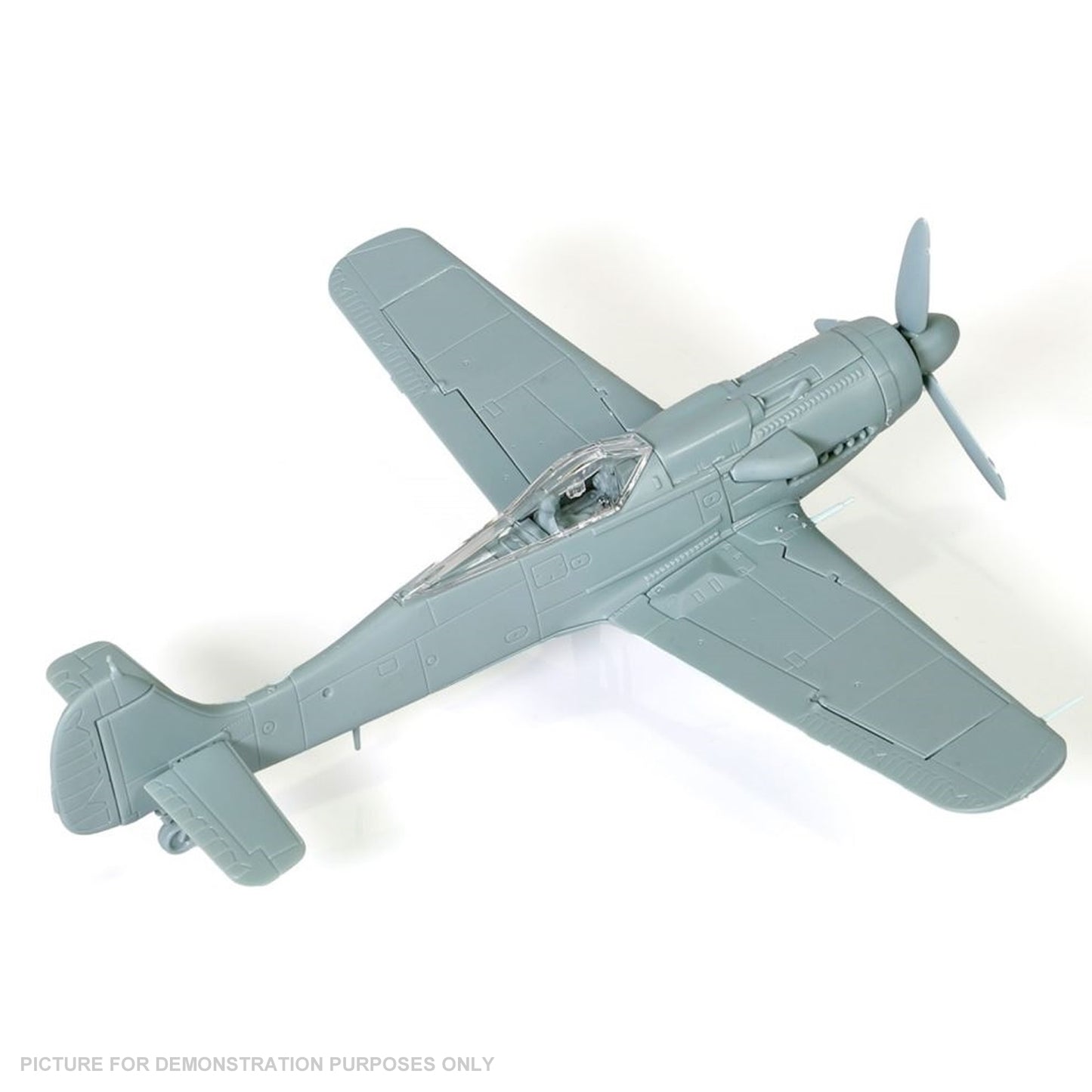 FOV 1-72 Model Kit German FW 190-D9