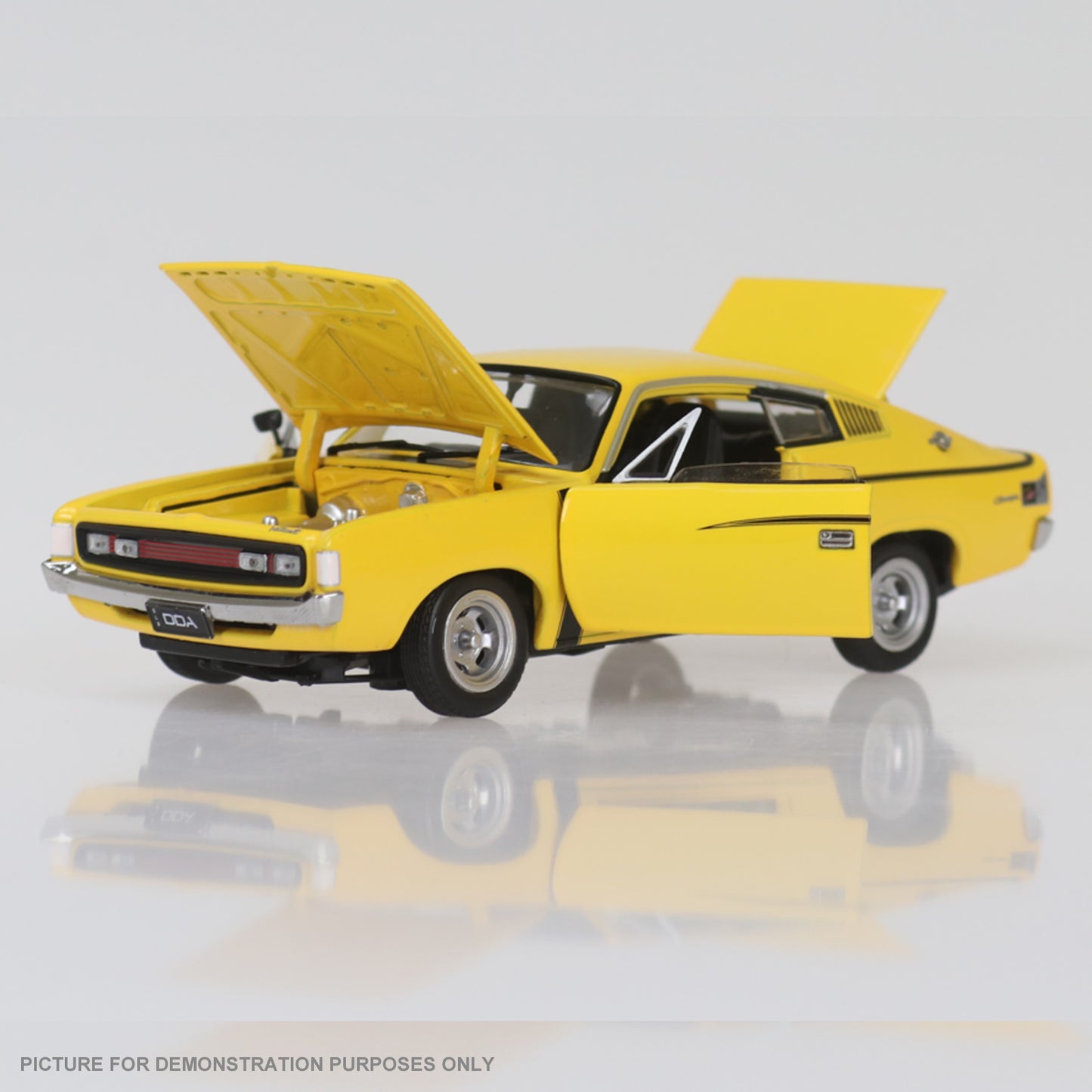 DDA Collectibles Series - 1-32 Yellow E49 Valiant Charger Fully Detailed Opening Doors & Bonnet