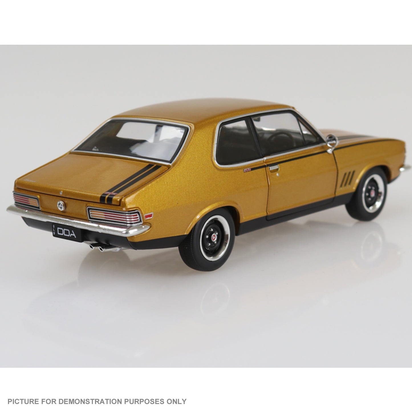 DDA Collectibles Series - 1:24 Hermes Yellow Holden LC GTR Torana