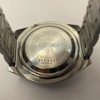 Vintage Seiko 5 Actus English / Japanese Day-Date 7019-8010 Automatic Watch